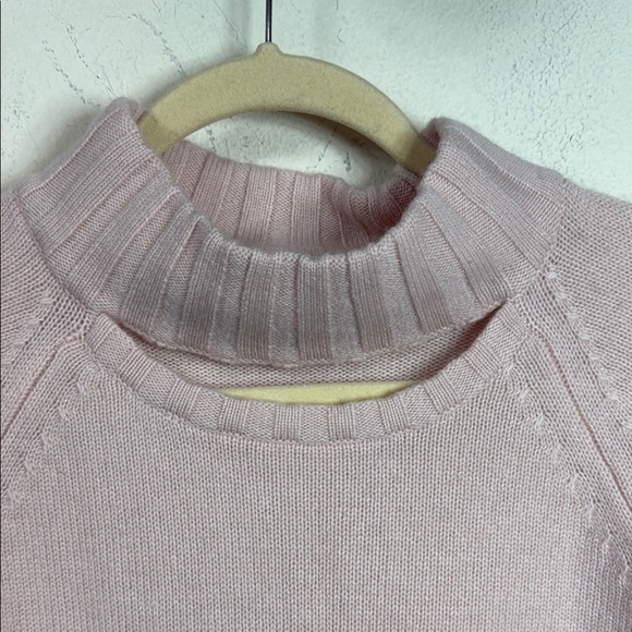 (R6) EQUIMENT Women Pink Turtleneck Sweater, Size M,50%wool y, 50% cashmere - Picture 3 of 14